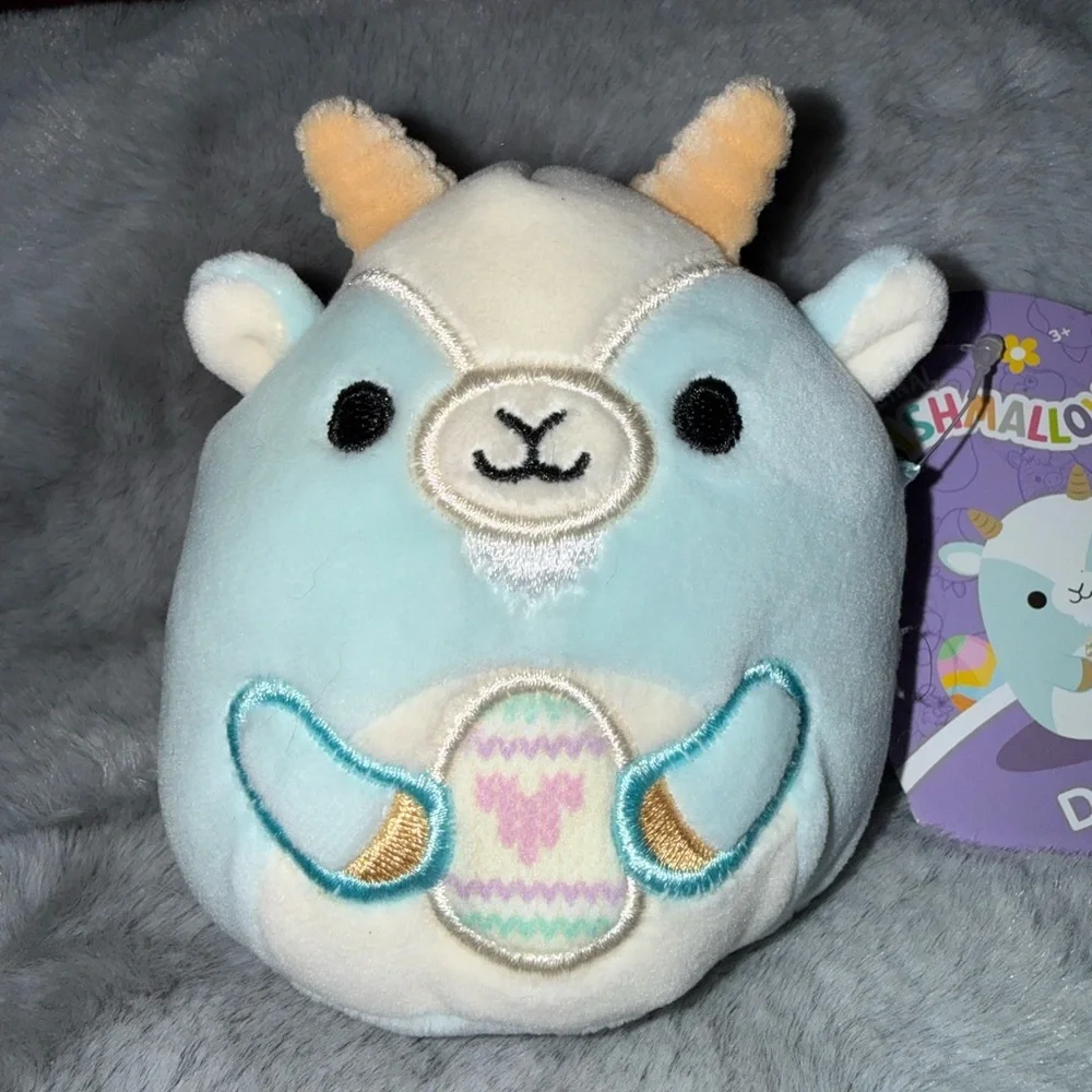 BNWT: 4” Domingo Squishmallow - Picture 2 of 10